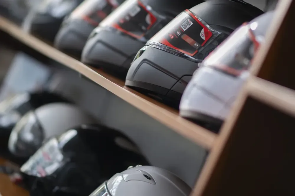 Casque moto et scooter à Orsay